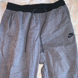 Nike joggers